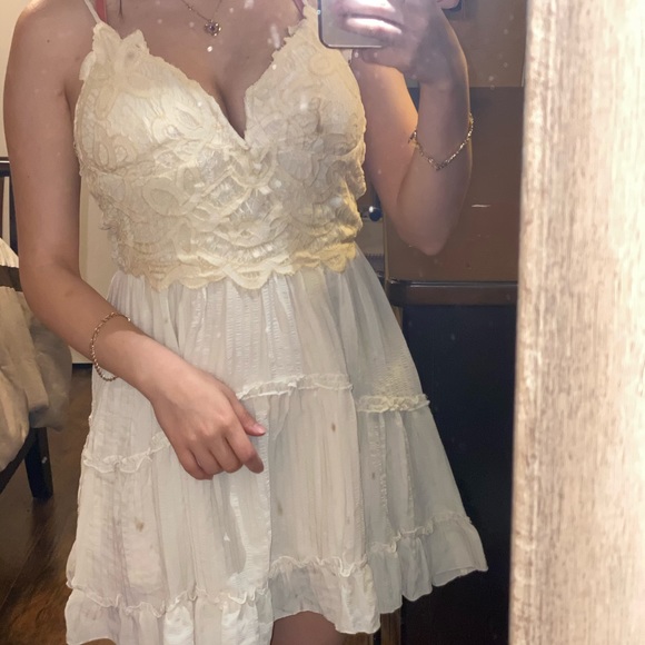 Owning the way mini dress - Picture 2 of 2